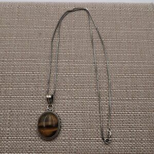 24 Inches Sterling Silver Large Tiger's Eye Stone Necklace B401